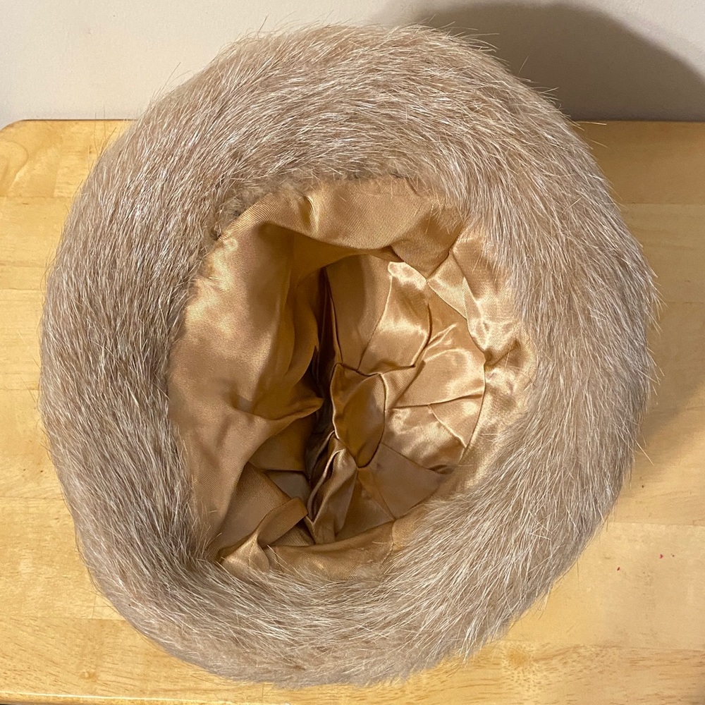 Vintage Faux Fur Bucket Hat - Picture 4 of 4